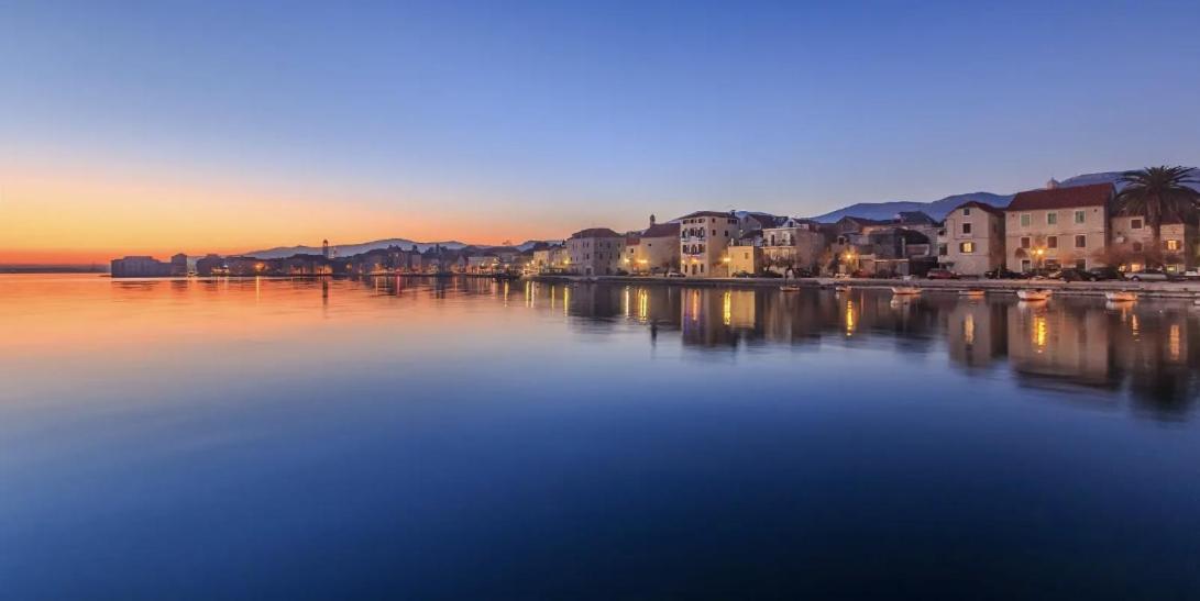 Seaside Gateway Apartment Kastela Exterior photo