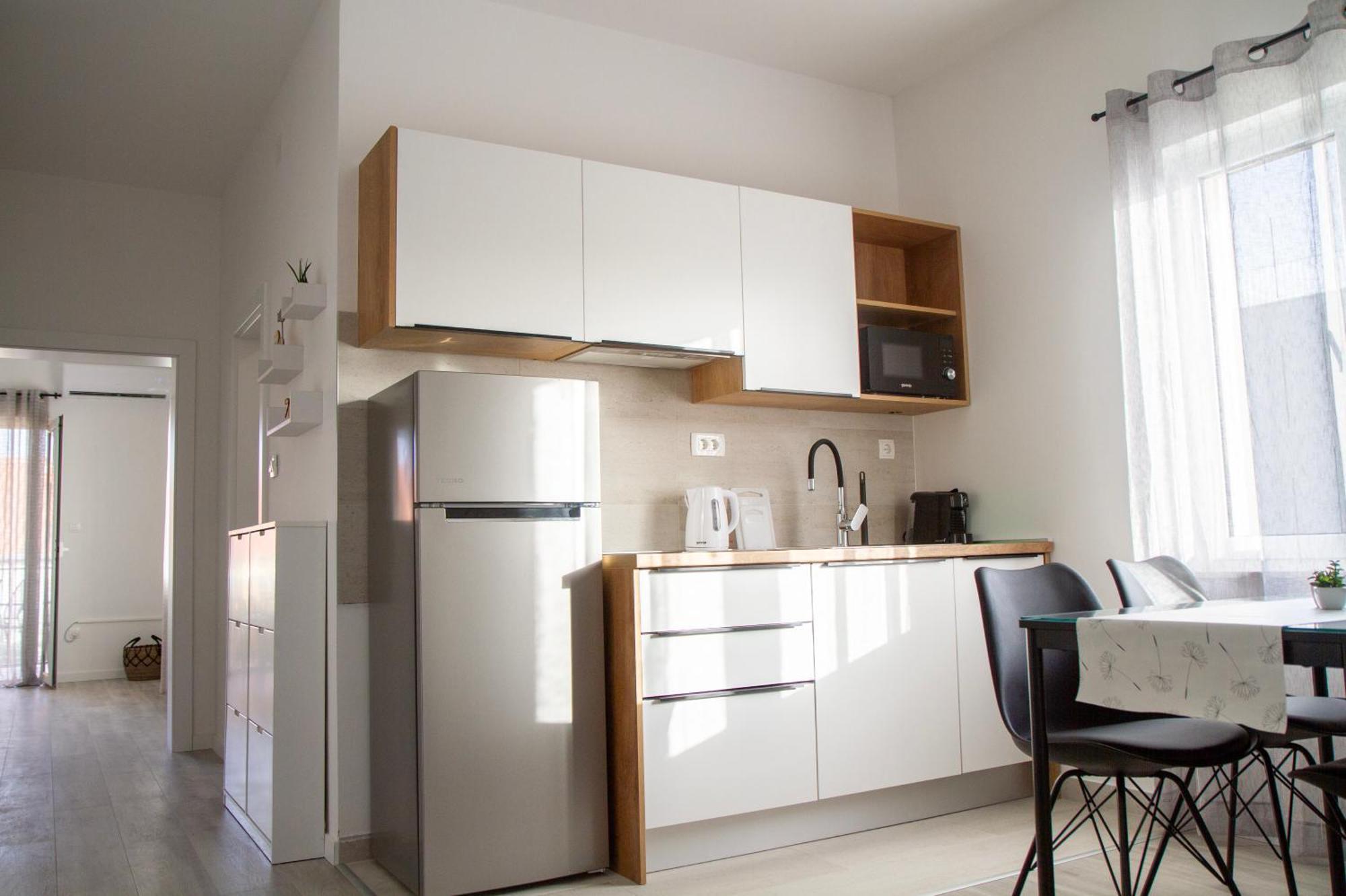 Seaside Gateway Apartment Kastela Exterior photo