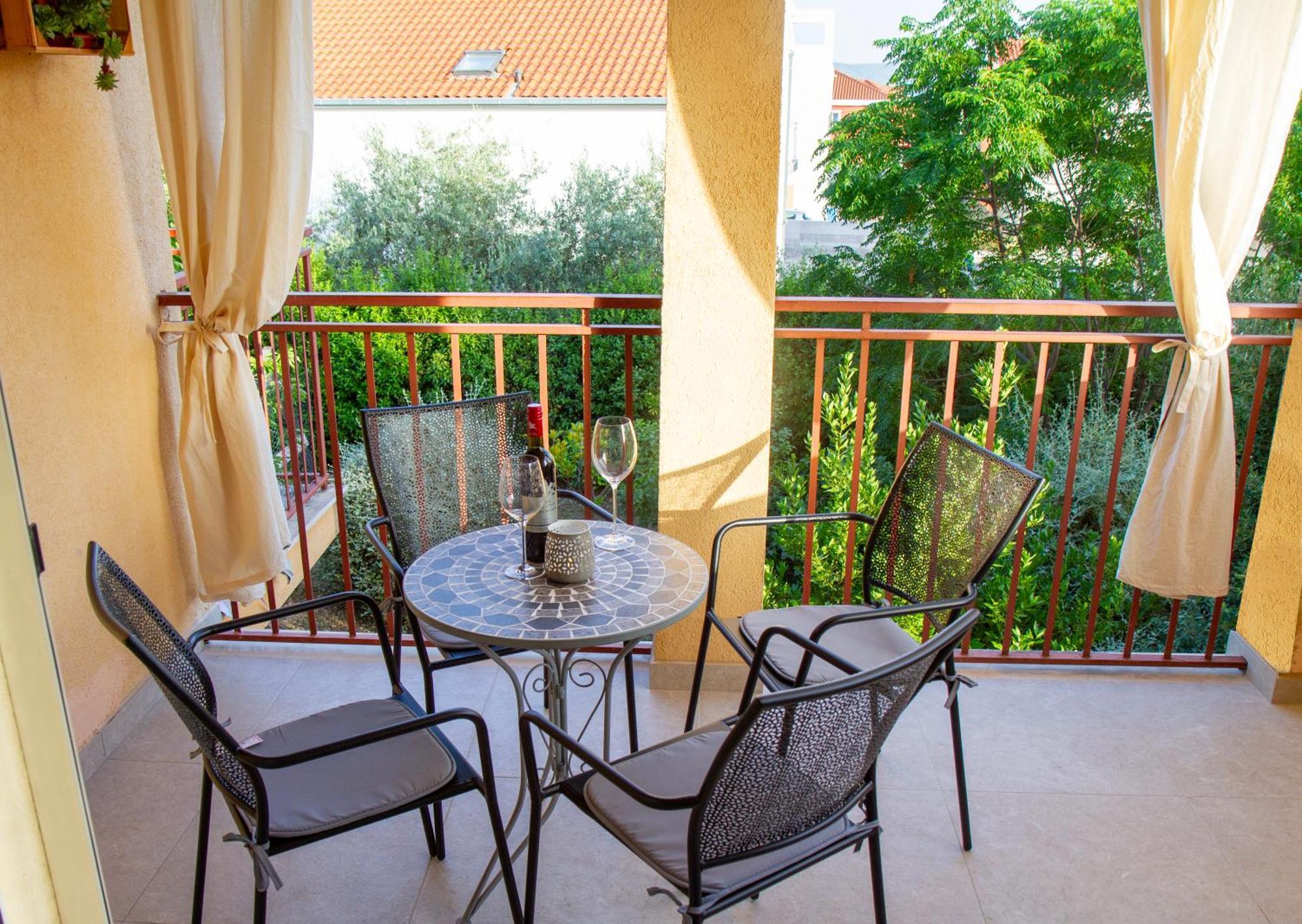 Seaside Gateway Apartment Kastela Exterior photo